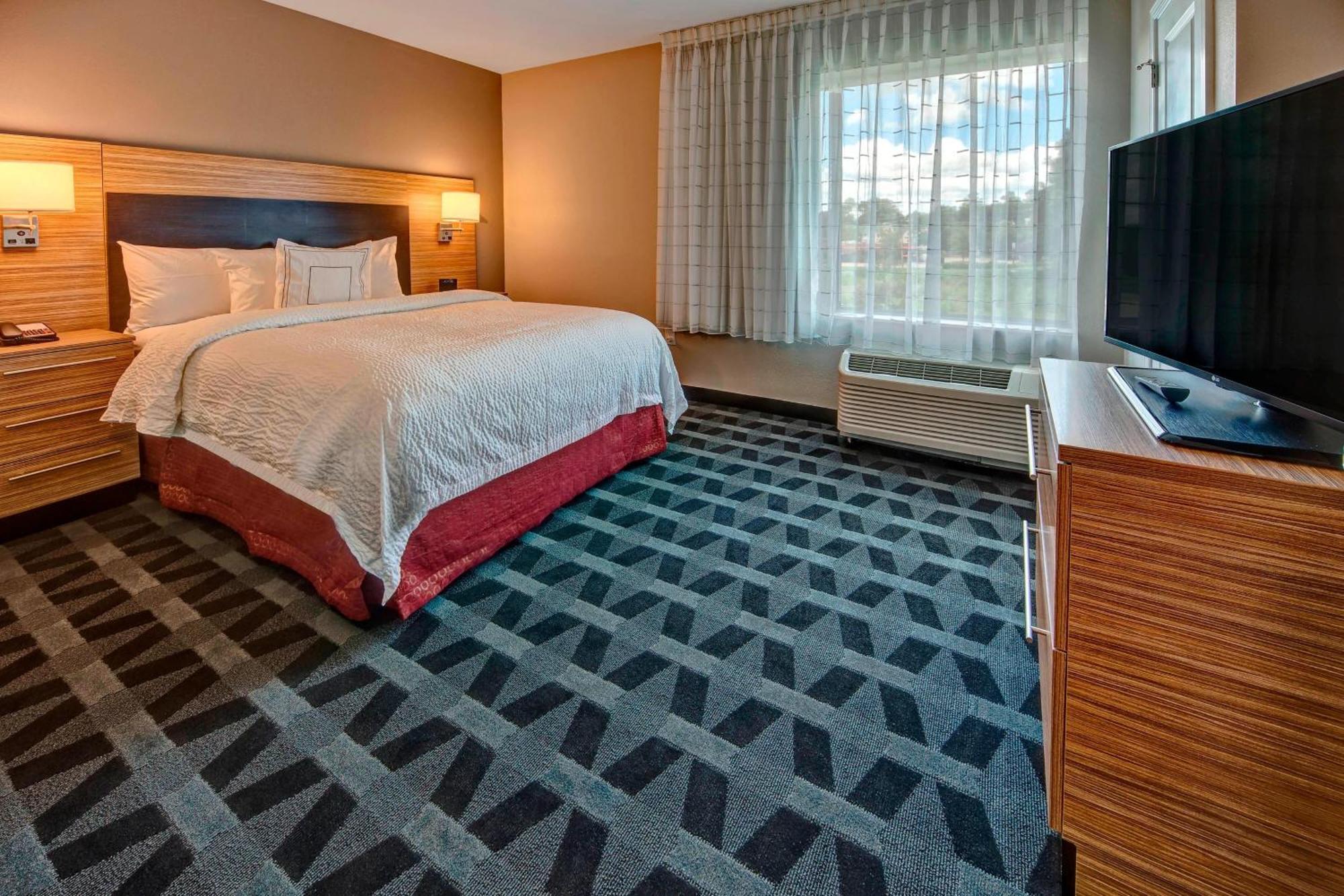 Towneplace Suites By Marriott Auburn University Area Exterior photo