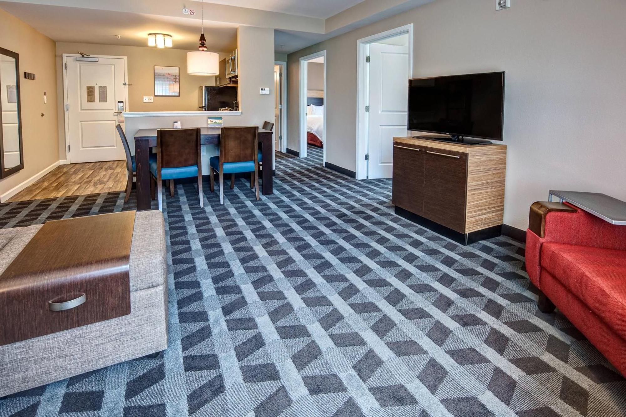Towneplace Suites By Marriott Auburn University Area Exterior photo