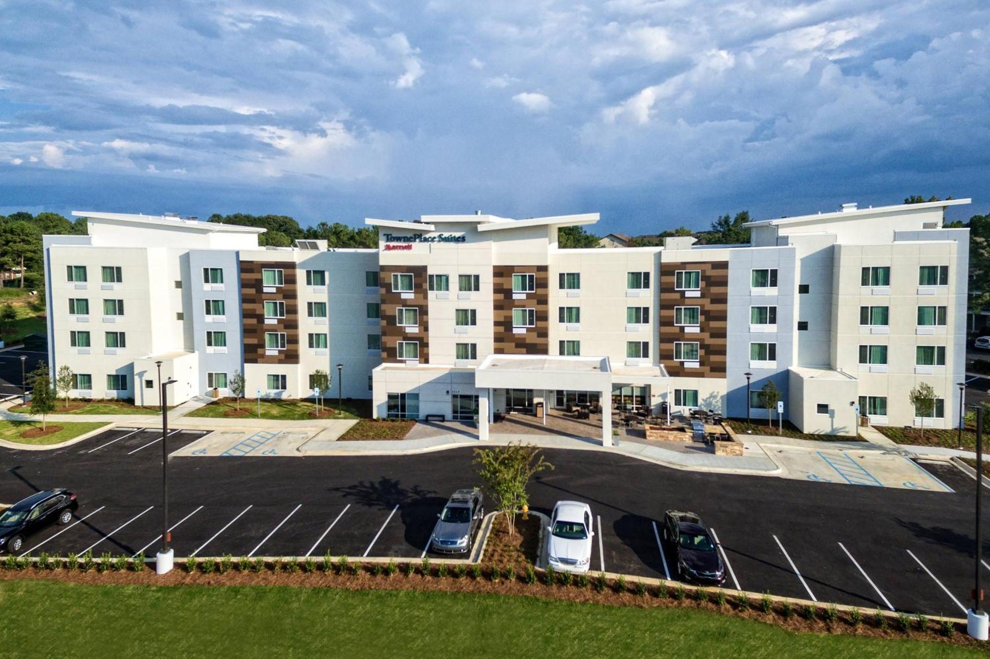 Towneplace Suites By Marriott Auburn University Area Exterior photo